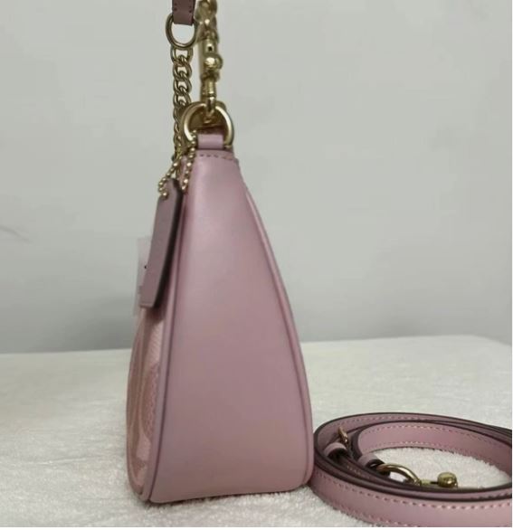 CAL51 COACH Teri Shoulder Bag In signature canvas/Gold/Powder Pink NWT