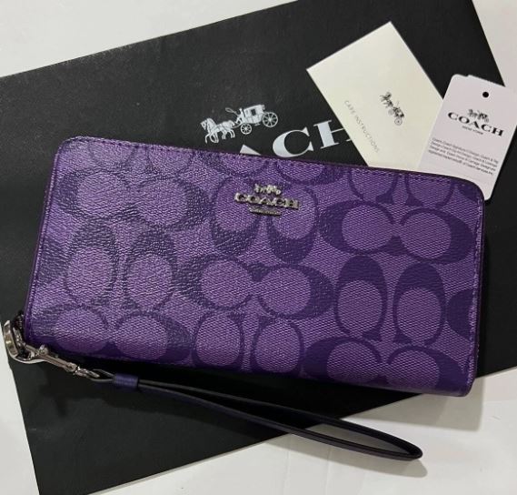 Coach Long Zip Around Women's Wallet In Signature Canvas - Sport Purple (C4452)