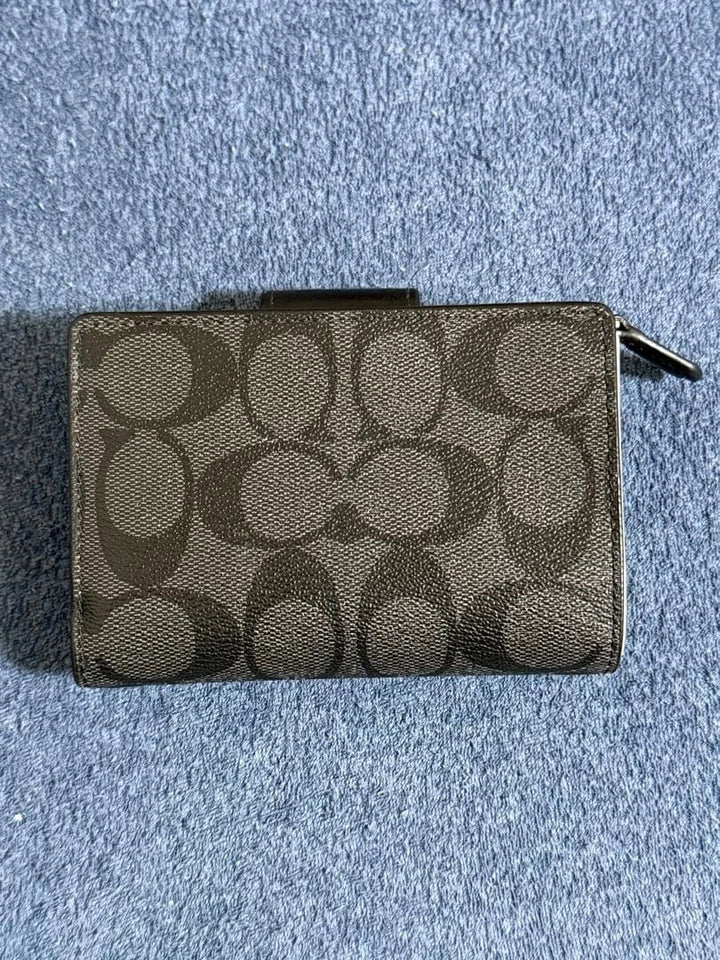COACH Signature Two-Fold Wallet Ladies Black